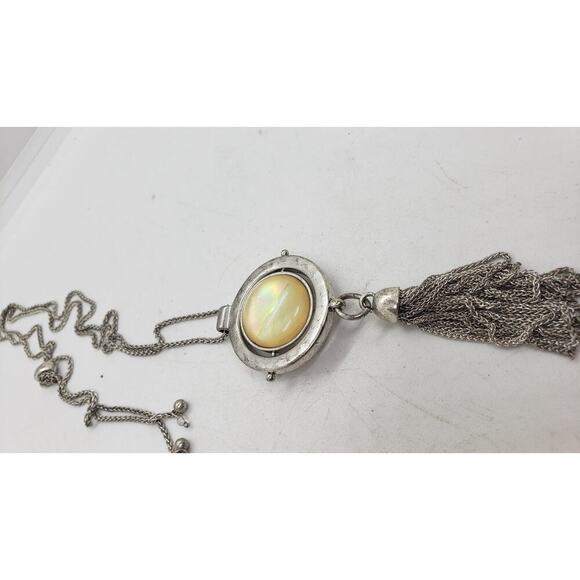 Vintage Abalone Mother of Pearl Reversible Pendant Necklace Silver Tone Tassel - Picture 5 of 10